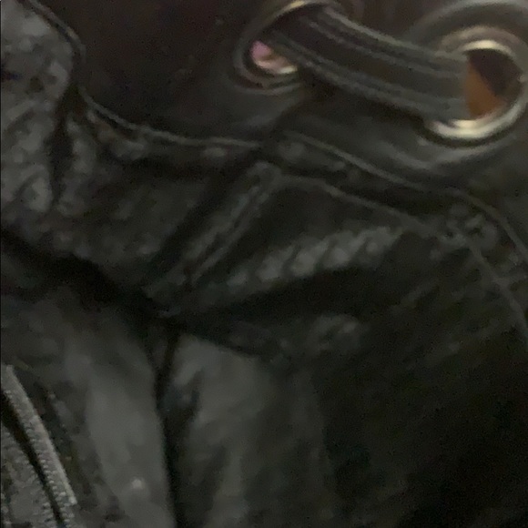 Large quilted Christian Dior patent bag - Picture 3 of 3